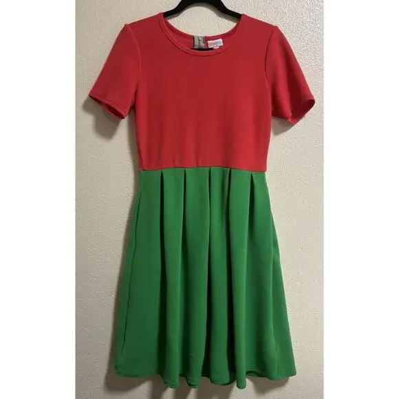 LuLaRoe Amelia Dress Size M Red Green Dress Up Dapper Day Cosplay Strawberry - Picture 1 of 9